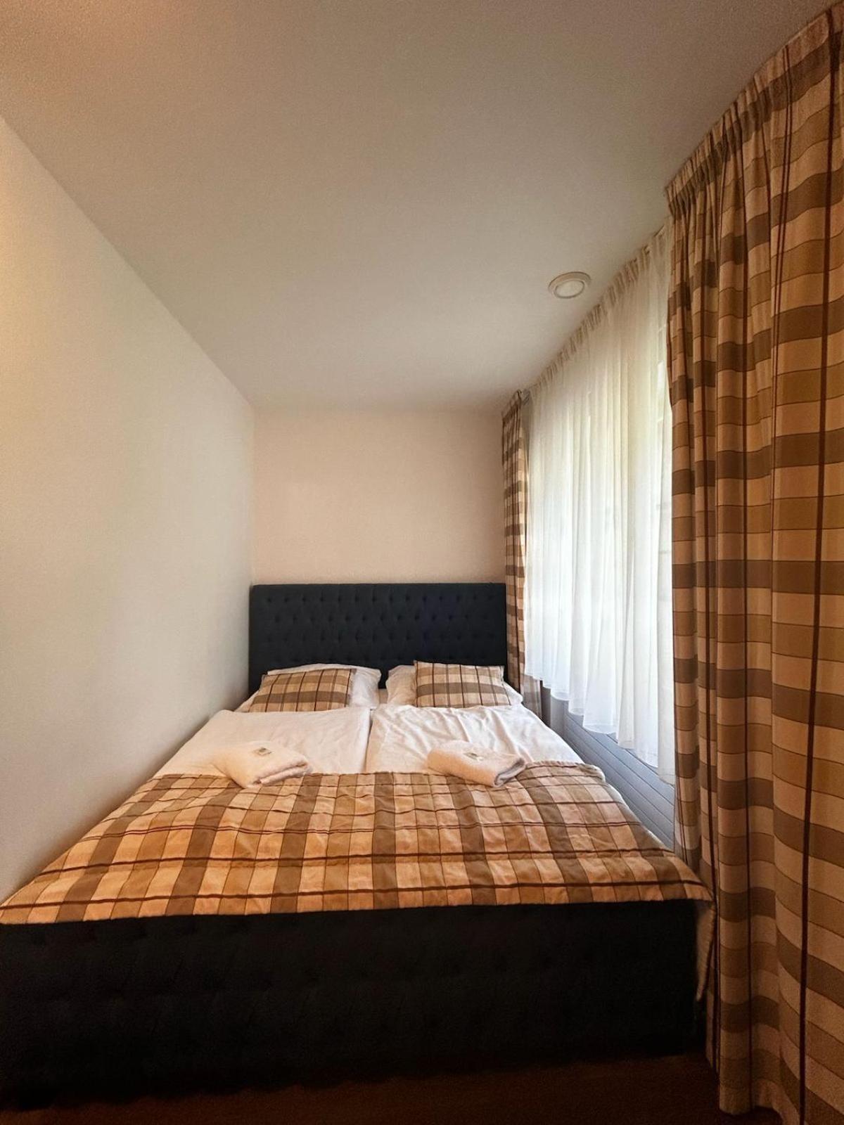 Quadruple Room,1756566209:JPEG